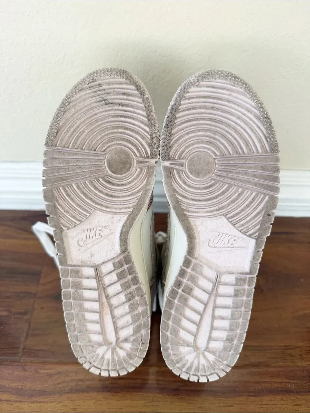 Nike Dunk High 1985 Arctic Pink White Sneakers Boys Kids Size 3.5Y
